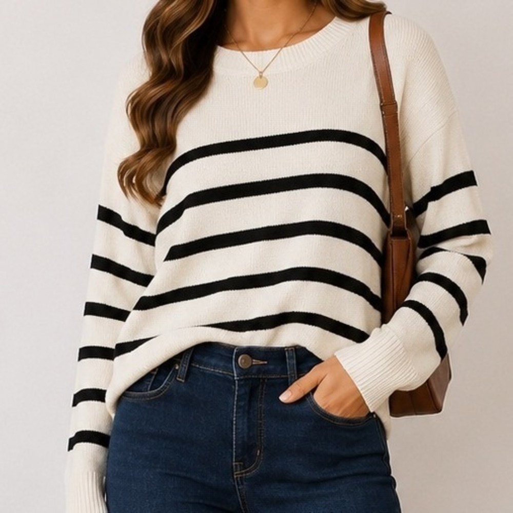 H&M Divided Women Sweater Cream Black Striped Nautical Knit Medium‎
